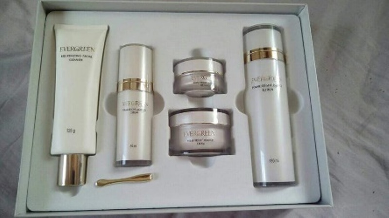 EVERGREEN 4 EN 1 PEAU CLAIRE