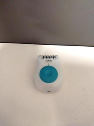 [27958] Epilateur électrique, 24 pinces de précision, Compact, Billes de massage, Fabriqué en France